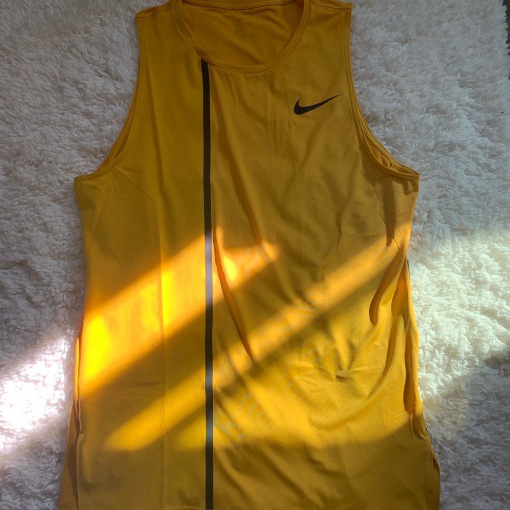 Men’s Nike tank